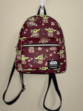 Loungefly Star Wars Grogu & Flowers Mini Backpack